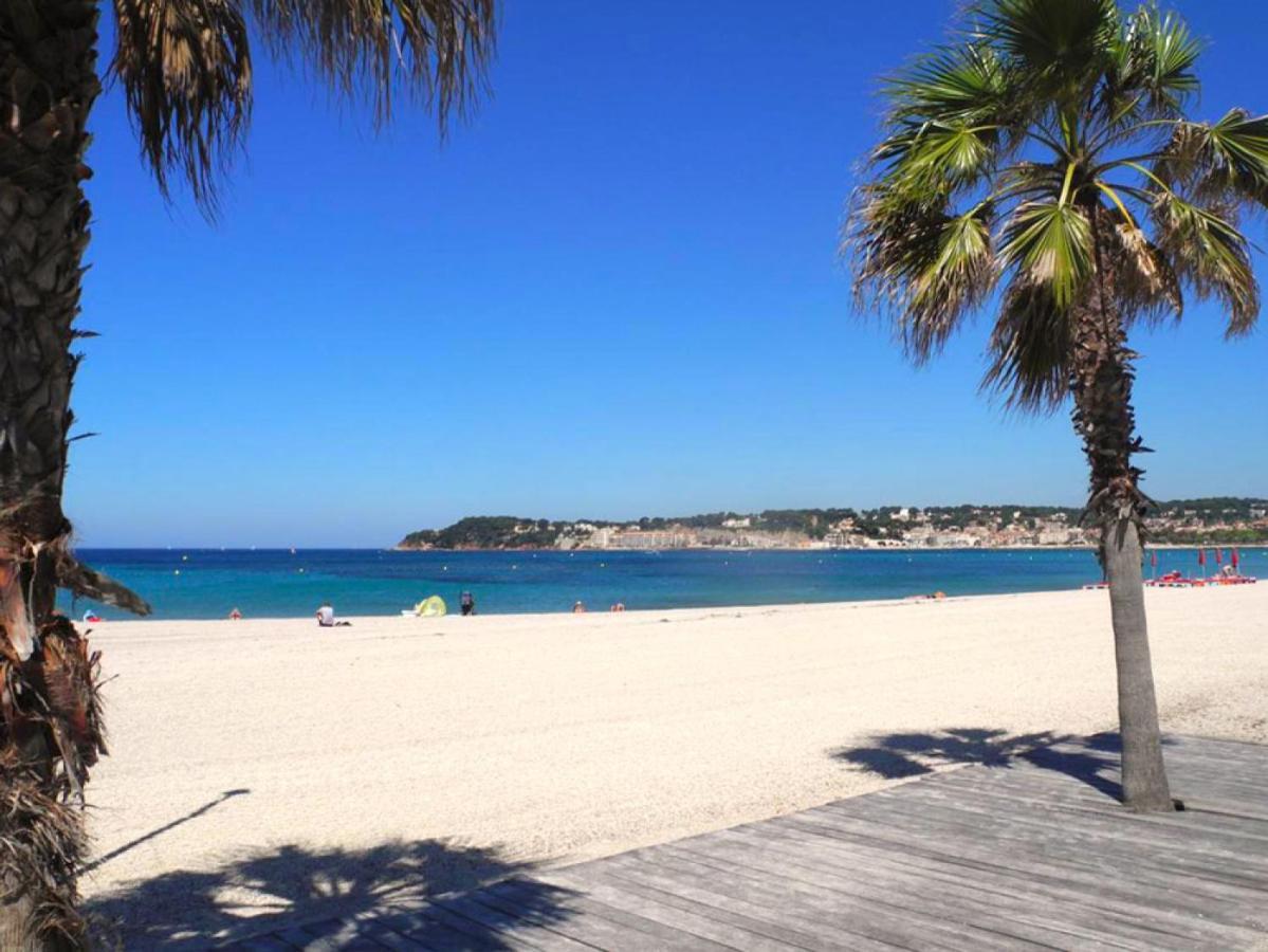 Escapade A Sanary, Au Coeur Du Village, 200M Du Port,Clim,Wifi,Parking Zewnętrze zdjęcie